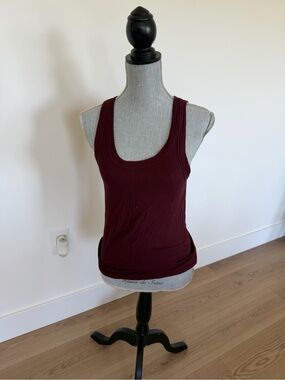 American Eagle Soft & Sexy Ribbed Tank Top Burgundy